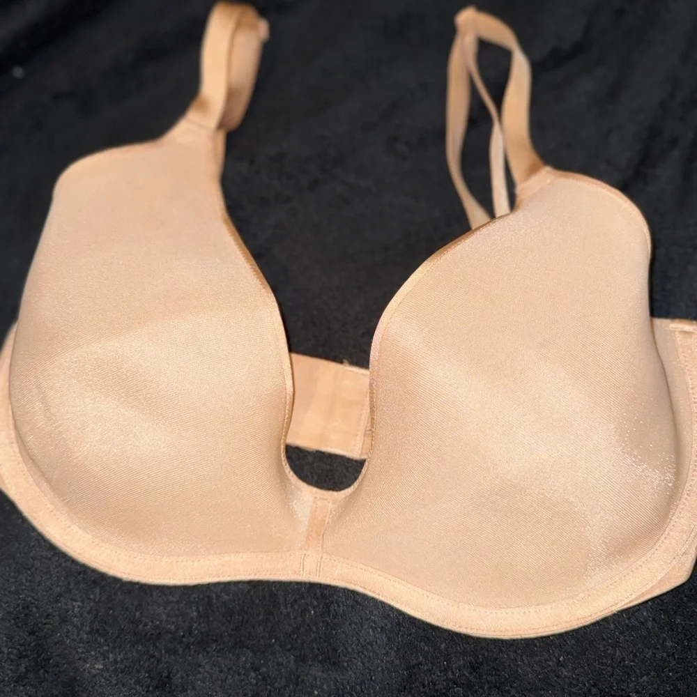 SKIMS Nude Full-Coverage Bra - Picture 1 of 12